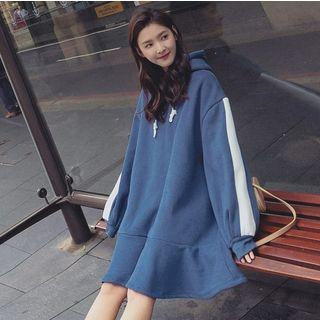 Ruffled Hem Two Tone Hooded Dress