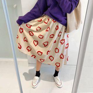 Elasticized-waist Heart Pattern Midi Skirt