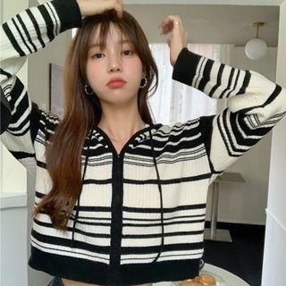 Long-sleeve Zipper Striped Hooded Jacket