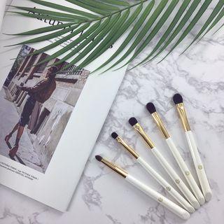 Set Of 5: Eyeshadow Makeup Brush
