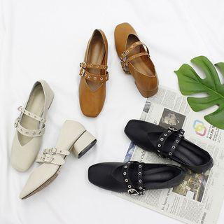 Chunky Heel Grommet Belted Mary Jane Pumps