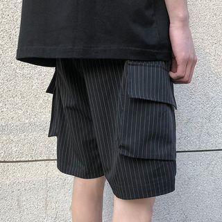 Patterned Wide-leg Cargo Shorts