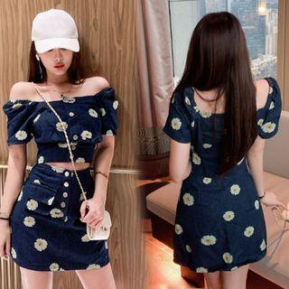 Set: Short-sleeve Floral Print Denim Blouse + A-line Skirt