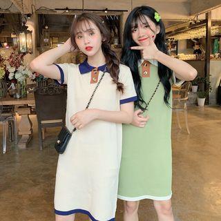Color Block Short-sleeve Collared Knit Dress