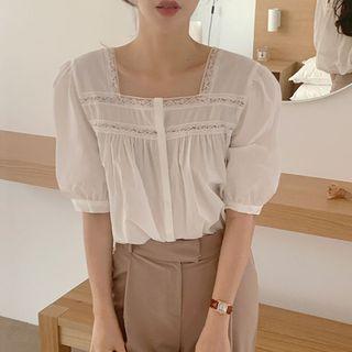 Puff-sleeve Square Neck Lace Trim Blouse