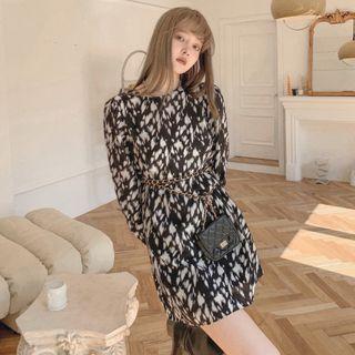 Long Sleeve Floral Print Mini Chiffon Dress
