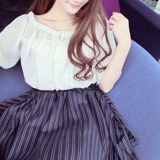 Set: Plain Elbow Sleeve Top + Pinstripe Bow Accent Skirt