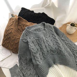 Round Neck Twist Knit Sweater