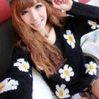 Round-neck Flower Sweater