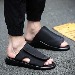 H Sandals