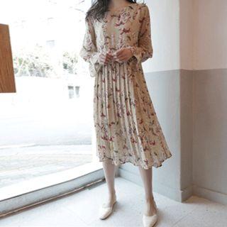 Pleated-hem Floral Print Dress