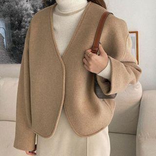 V-neck Cropped Woolen Coat
