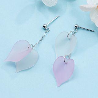 Leaf Asymmetric Drop Earring
