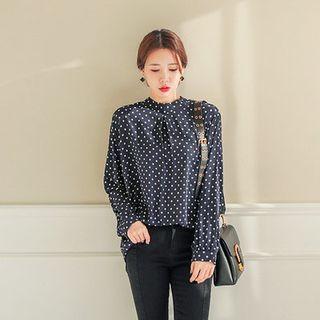 Dot-pattern Chiffon Blouse