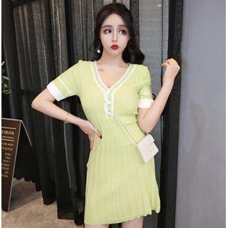 Short-sleeve Ribbed Knit A-line Dress