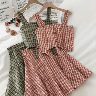 Set Of 2: Plain Camisole Top + Plaid Pleated Skirt