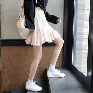 Long-sleeve T-shirt / A-line Skirt