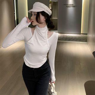 Mock Two-piece Long-sleeve Mock-neck Cutout T-shirt