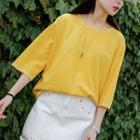 Contrast Stitching Elbow-sleeve T-shirt