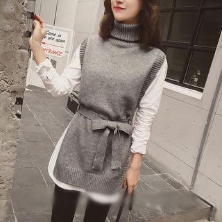 Set: Long-sleeve Top + Turtleneck Vest