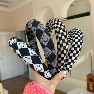 Smiley / Checker Fabric Face Wash Headband