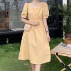 Set: Short-sleeve Midi A-line Dress + Hair Tie With Hair Tie - Yellow - One Size