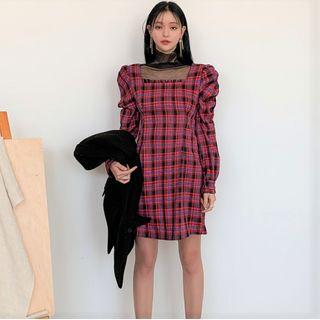 Plaid Puff-sleeve Sheath Dress Red - One Size
