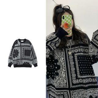 Long Sleeve Paisley Print Sweater