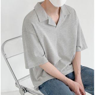 Elbow-sleeve Open-collar T-shirt