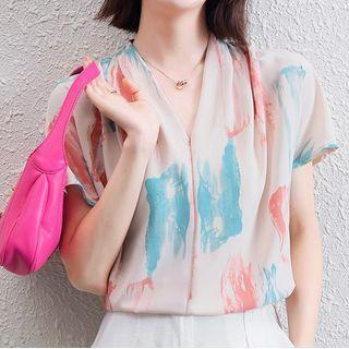 Short Sleeve V-neck Printed Chiffon Top