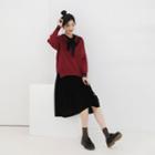 Set : Retro V-neck Knitted Sweater + Pleated Skirt