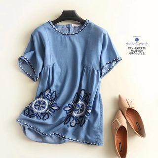 Short-sleeve Floral Embroidered Denim Blouse