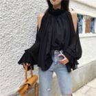 Cold Shoulder Chiffon Blouse / Skinny Jeans