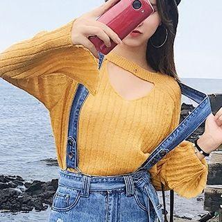 Bell-sleeve Choker Sweater