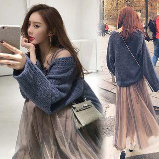 V-neck Sweater Blue - One Size
