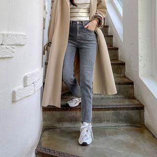 Fray-hem Straight Jeans