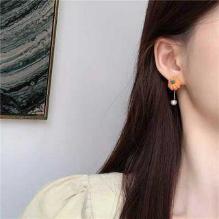 Pumpkin Faux Pearl Earring 1 Pair - Ear Studs - Tangerine & Green - One Size