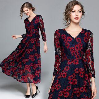 Long-sleeved A-line V-neck Panel Lace Long Dress