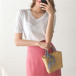 V-neck Colored Summer Knit Top