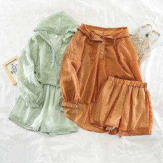 Set: Hooded Long-sleeve Sweatshirt + Shorts