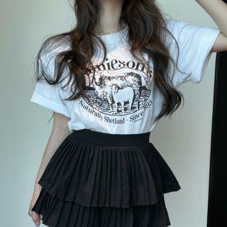 Short-sleeve Lettering T-shirt / Ruffle Skort