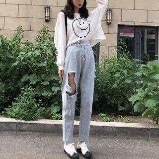 Long-sleeve Smiley Print T-shirt / Washed Ripped Jeans