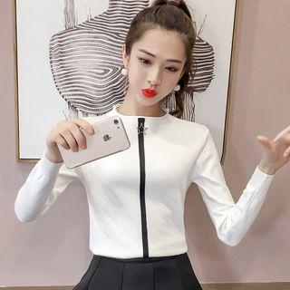 Contrast-trim Star Accent Long-sleeve Knit Top