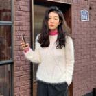 Turtle-neck Slim-fit Color Top