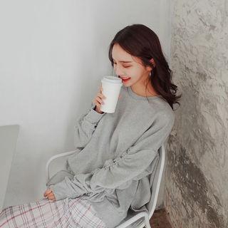 Shirred-sleeve Slit-hem Sweatshirt