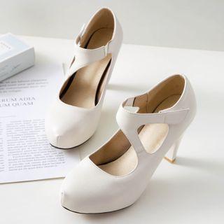 Plain Adhesive Strap Platform Chunky Heel Pumps