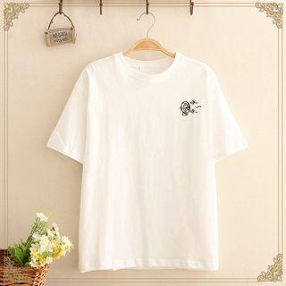 Fan Embroidered Short-sleeve Top