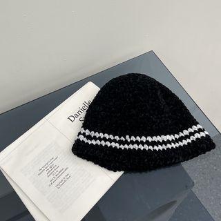 Striped Knit Beanie Black - M