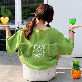 Wing Loose-fit Short-sleeve T-shirt