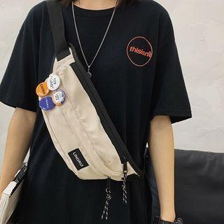 Plain Zip Sling Bag / Brooch